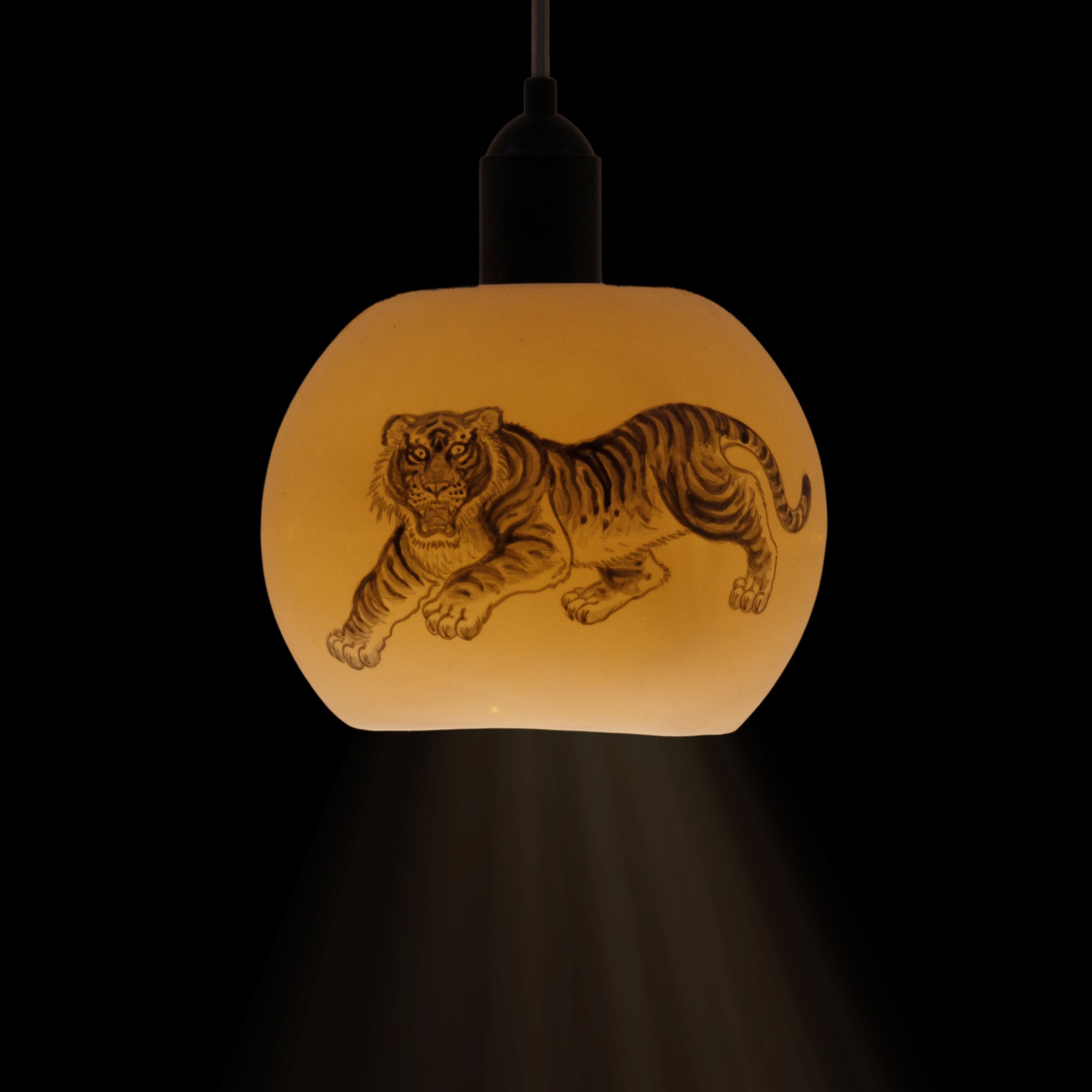 Painted Tiger Translucent Porcelain Light